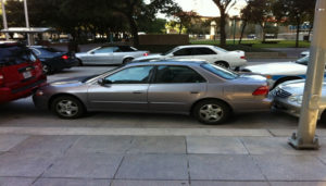 Cars parked near Houston courthouse, a common surveillance site for private investigator Houston